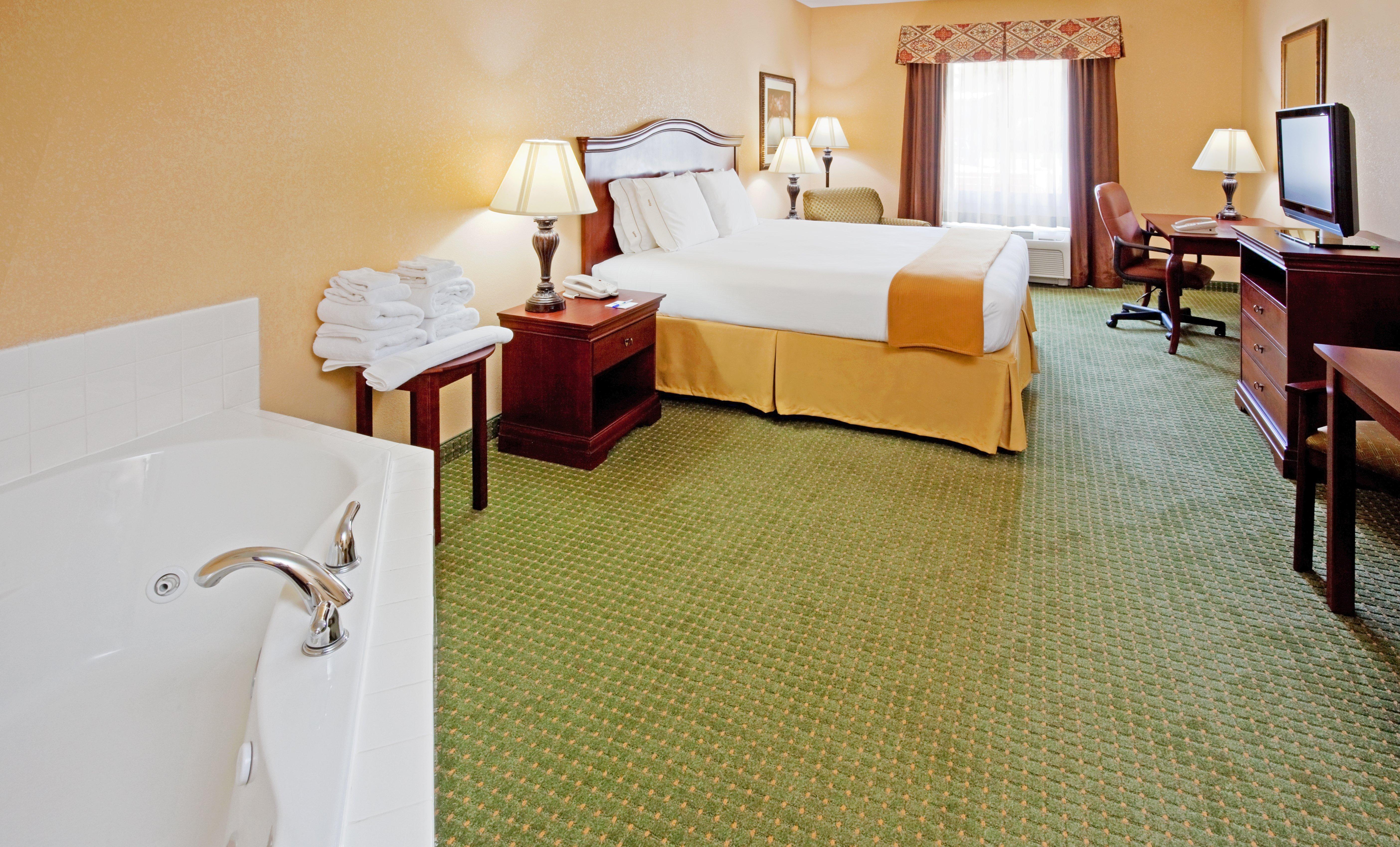 Holiday Inn Express Hotel & Suites Binghamton University-Vestal By Ihg Экстерьер фото