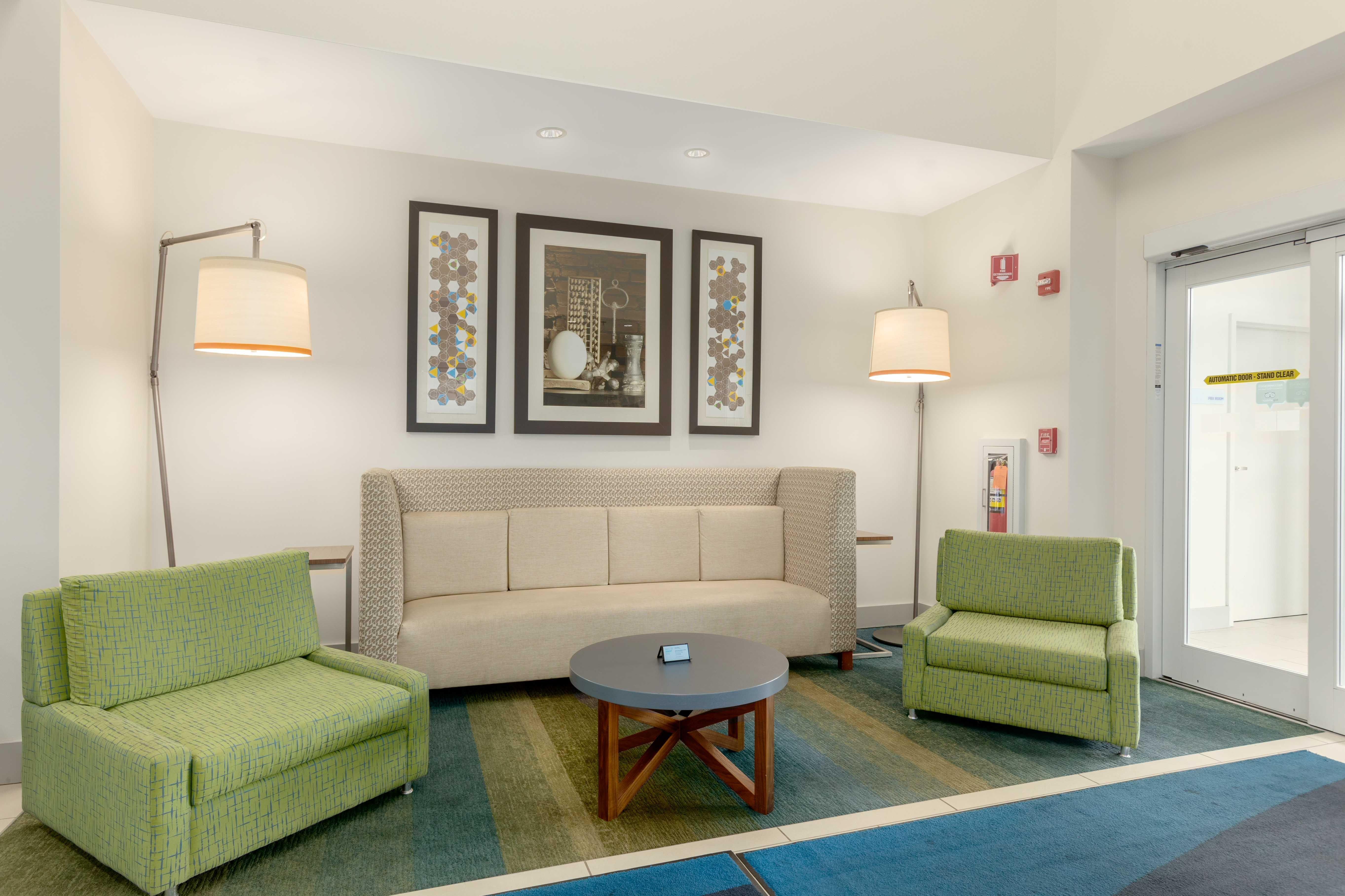 Holiday Inn Express Hotel & Suites Binghamton University-Vestal By Ihg Экстерьер фото