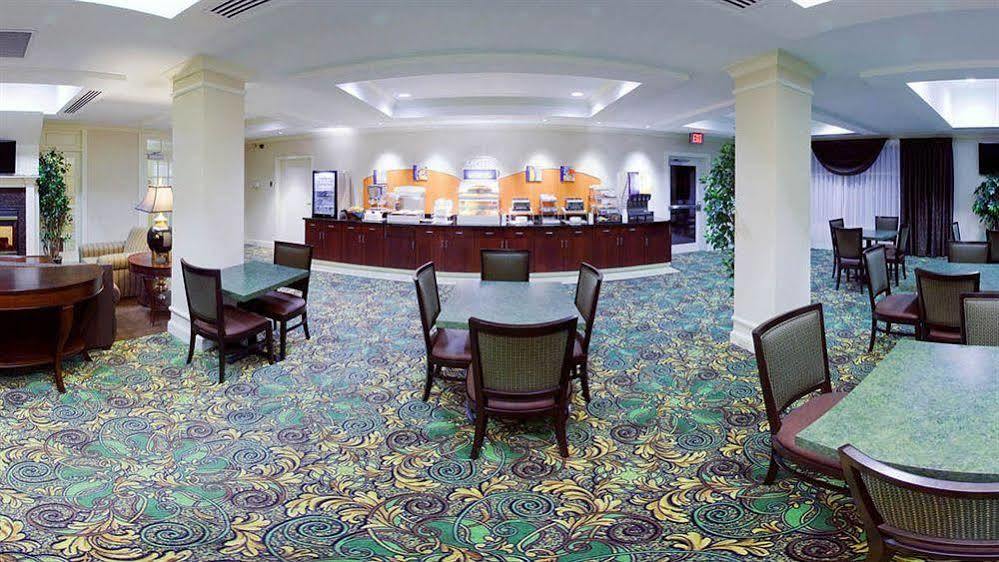 Holiday Inn Express Hotel & Suites Binghamton University-Vestal By Ihg Экстерьер фото